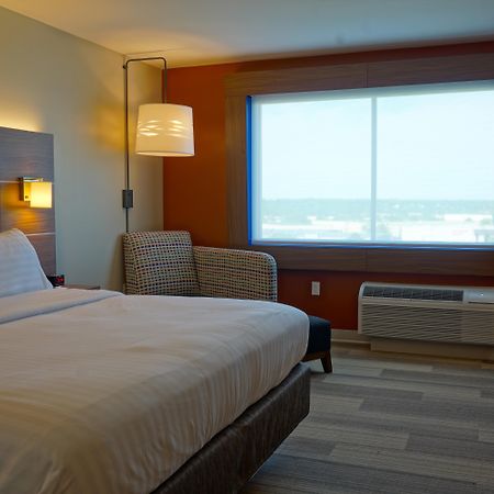 Holiday Inn Express & Suites Omaha - Millard Area By Ihg Екстер'єр фото