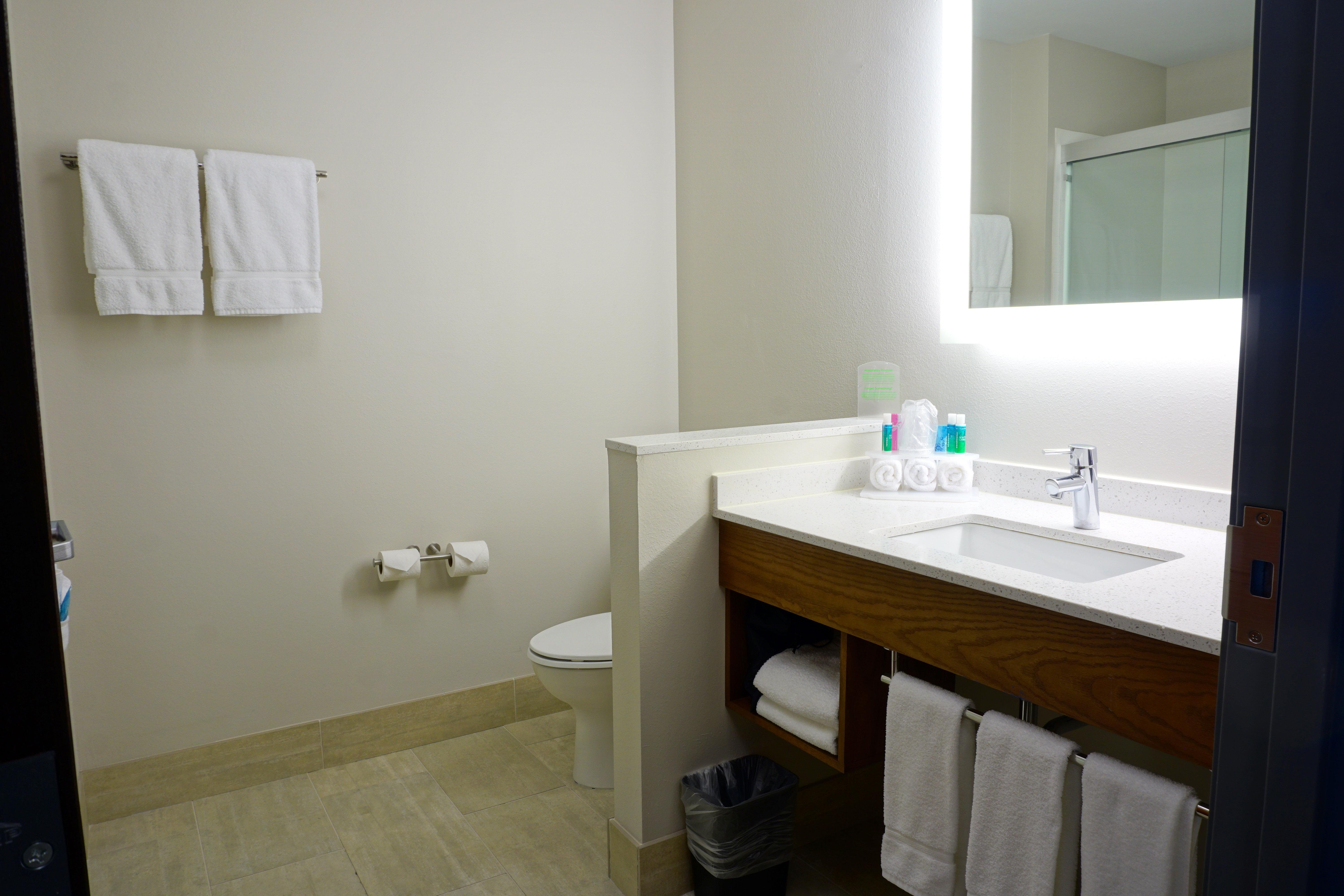 Holiday Inn Express & Suites Omaha - Millard Area By Ihg Екстер'єр фото