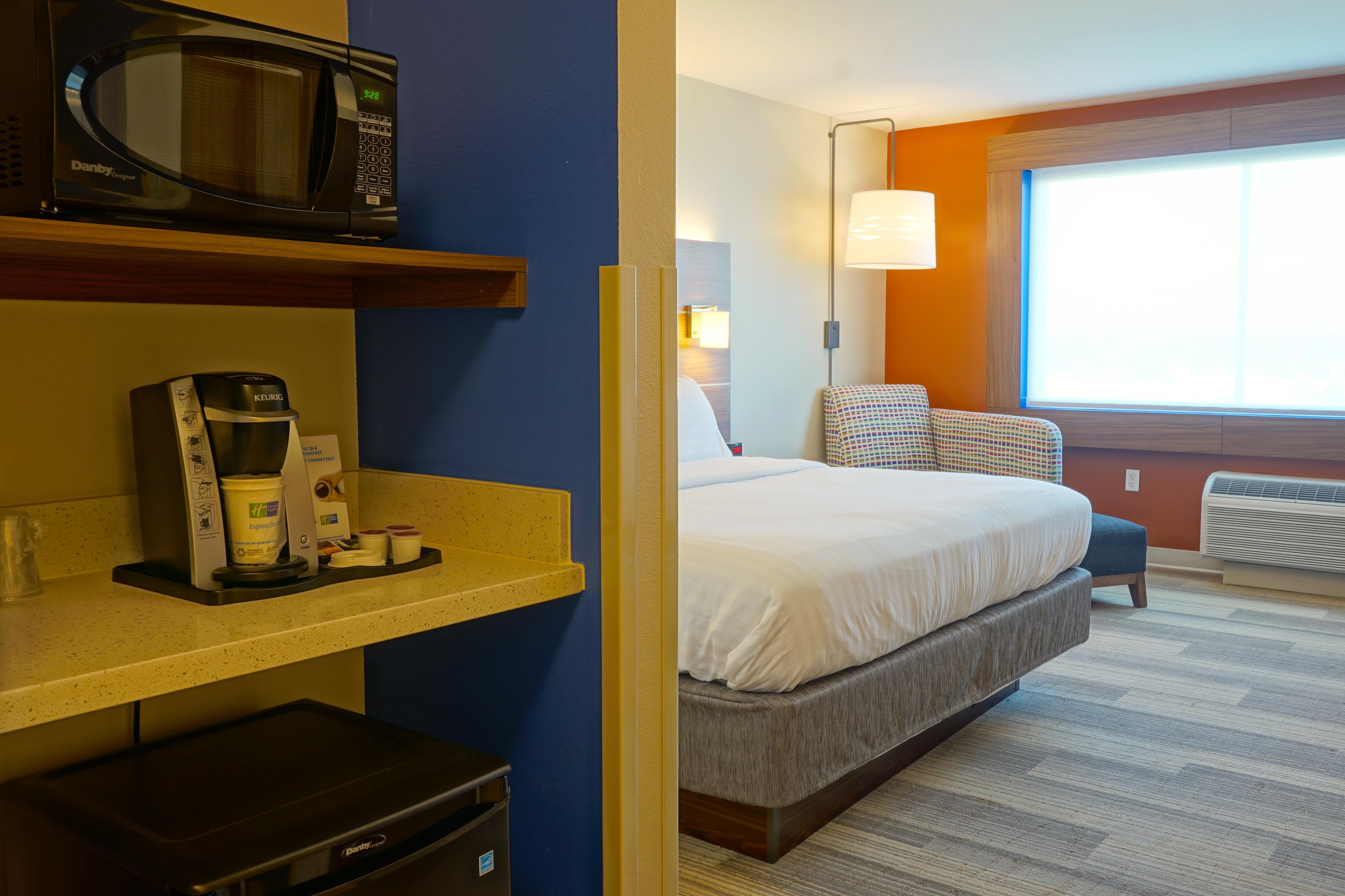 Holiday Inn Express & Suites Omaha - Millard Area By Ihg Екстер'єр фото