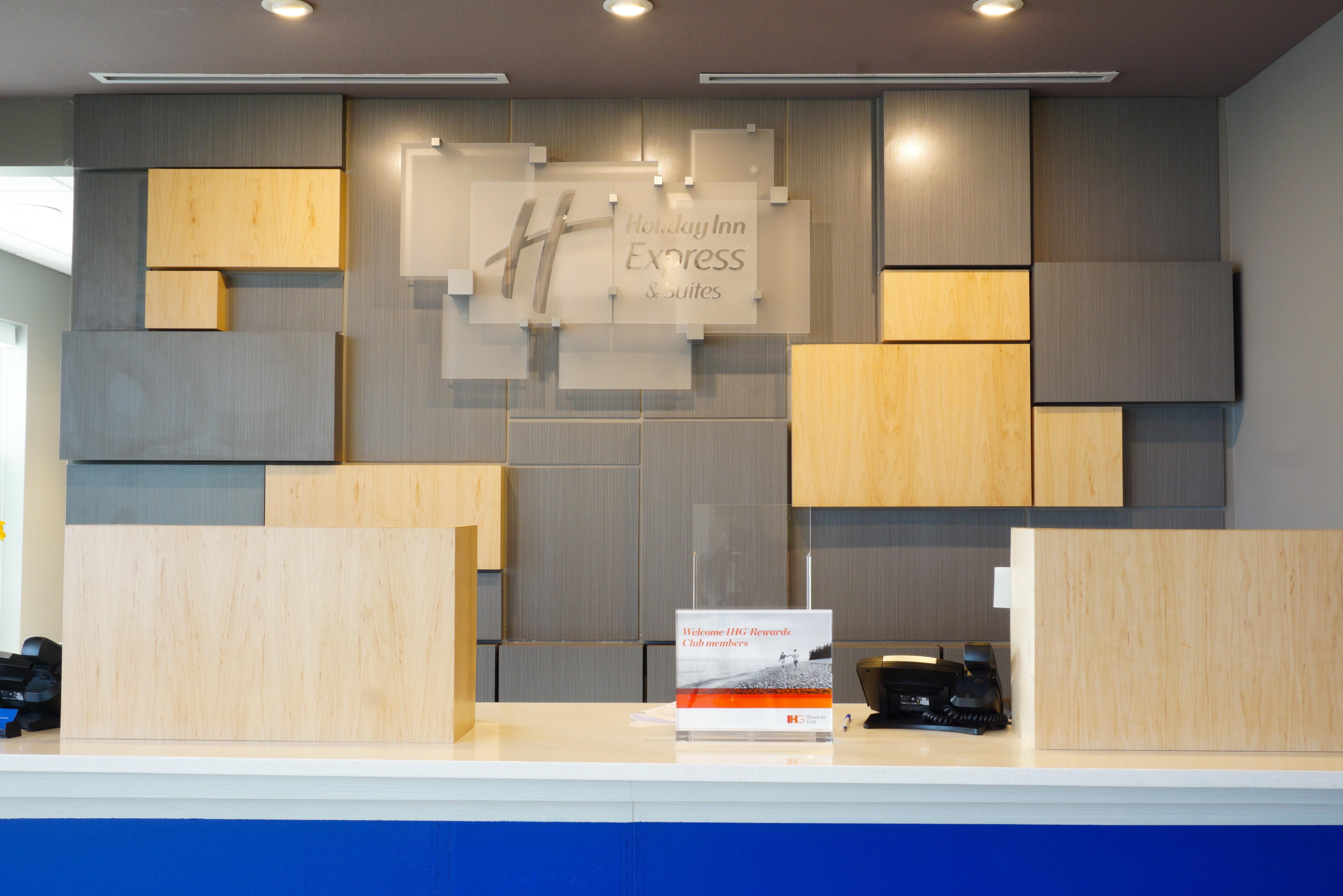 Holiday Inn Express & Suites Omaha - Millard Area By Ihg Екстер'єр фото