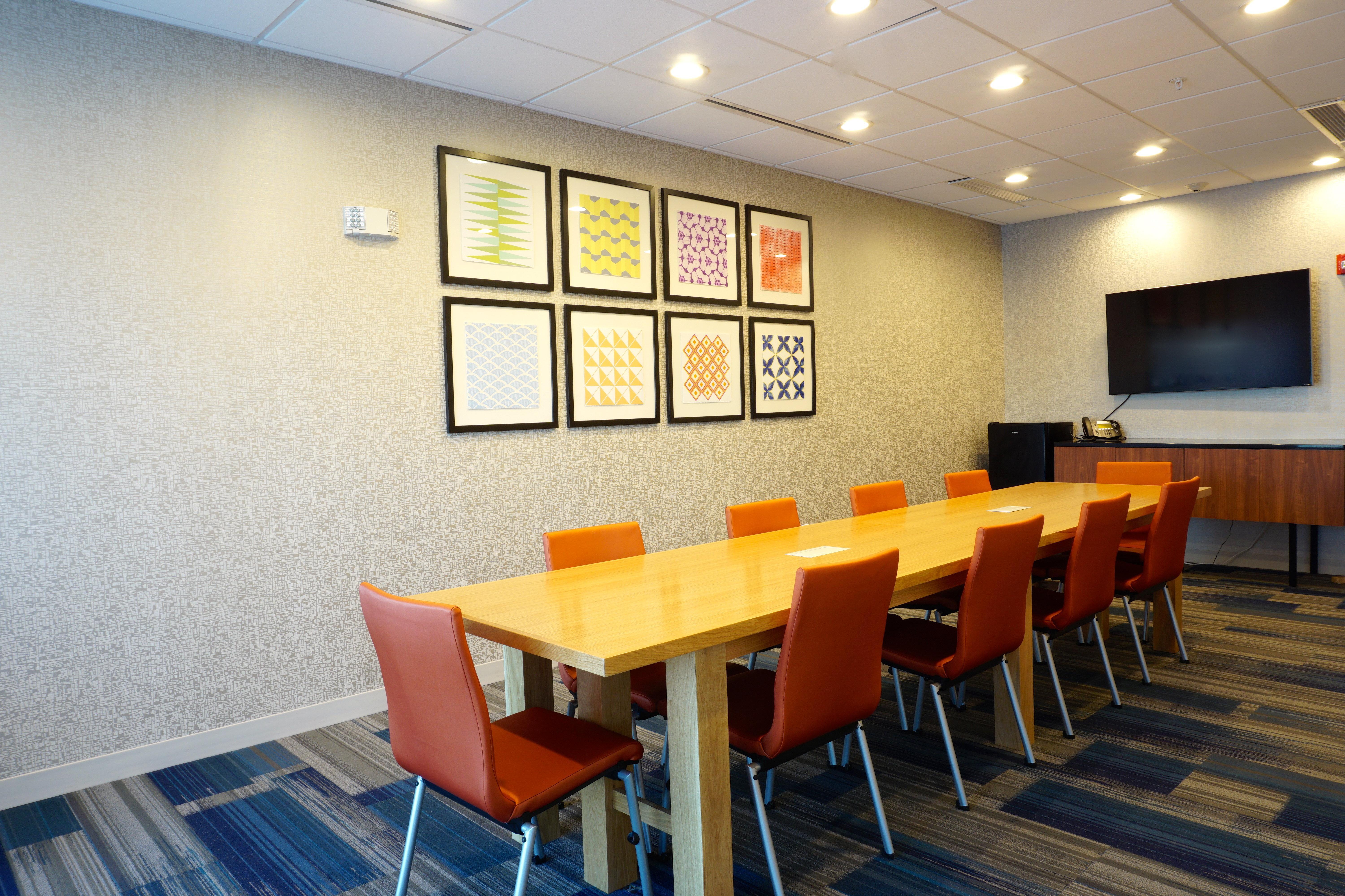 Holiday Inn Express & Suites Omaha - Millard Area By Ihg Екстер'єр фото
