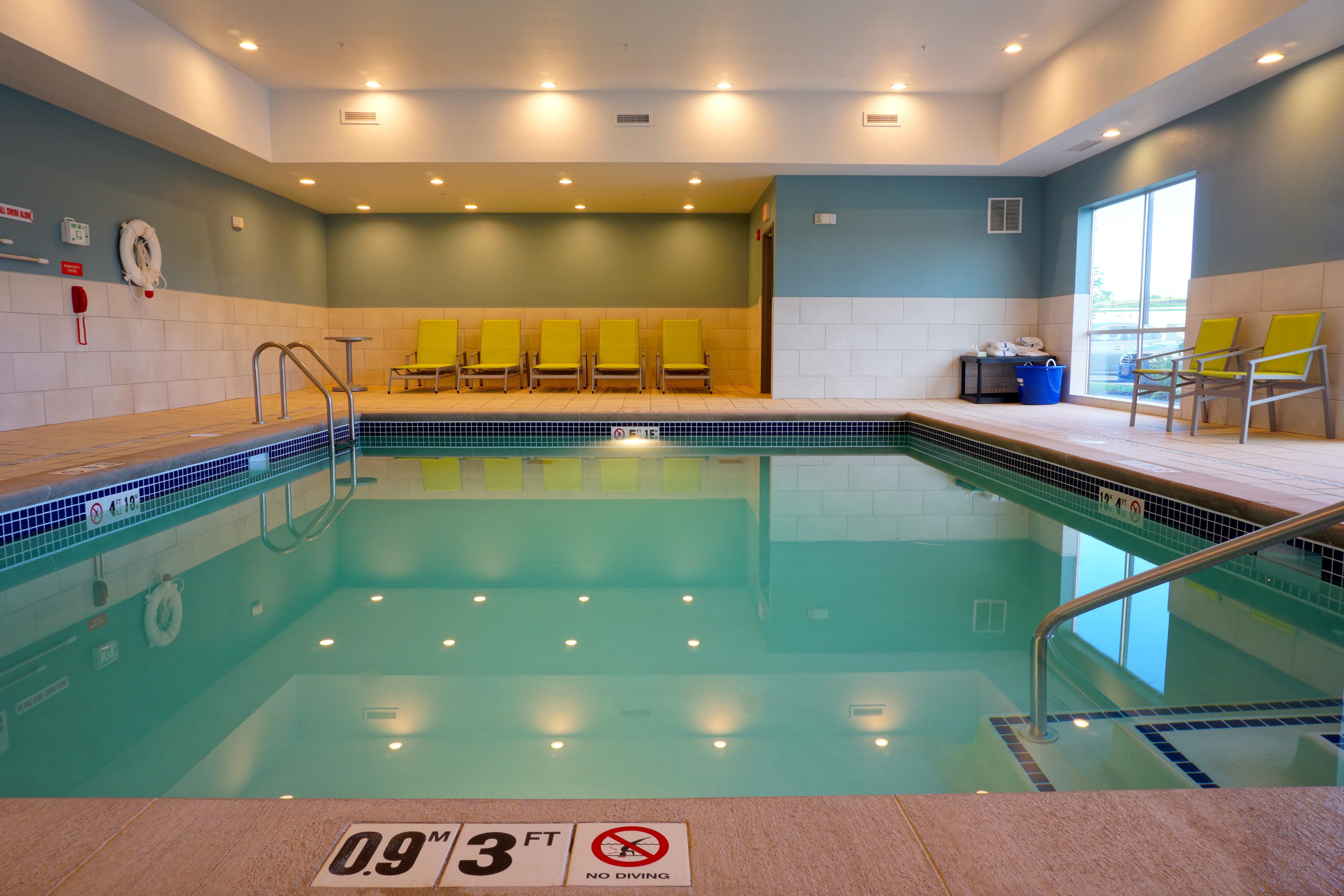 Holiday Inn Express & Suites Omaha - Millard Area By Ihg Екстер'єр фото